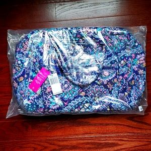 Vera Bradley Weekender travel bag